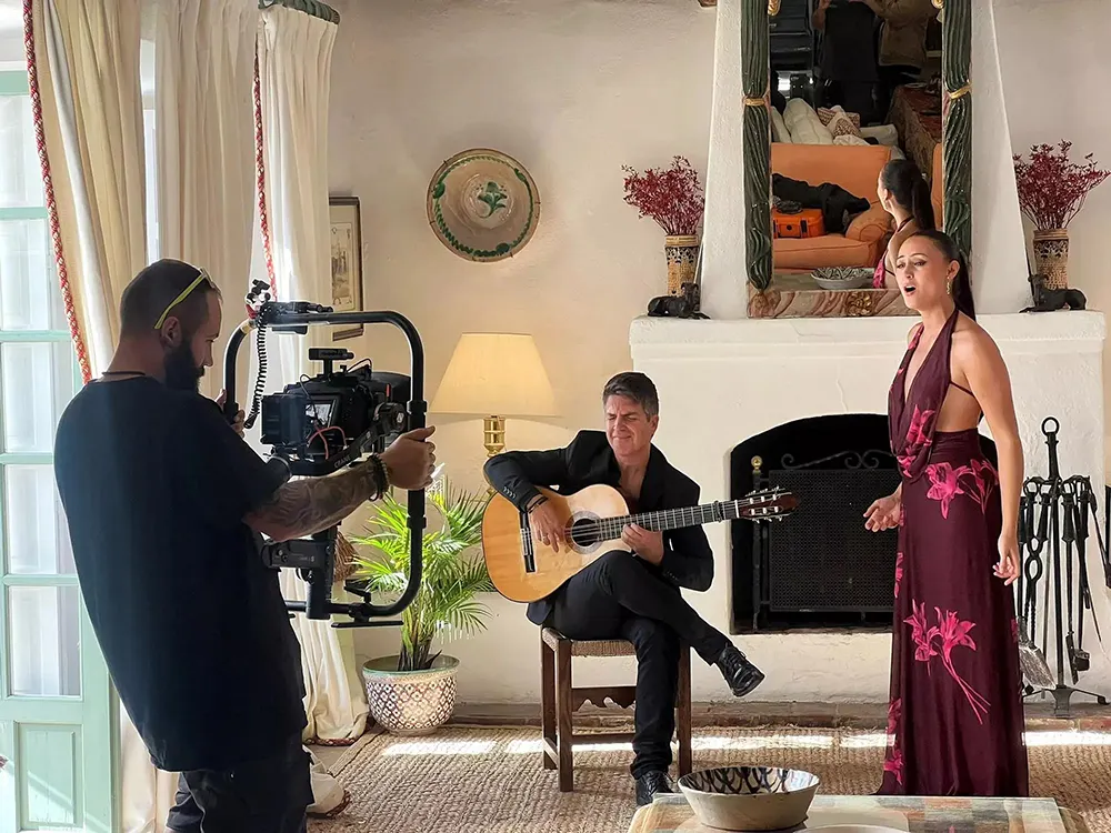 Videoclip La vida me lleva marcha atrás – Muy al Sur Films y Jesús Gómez